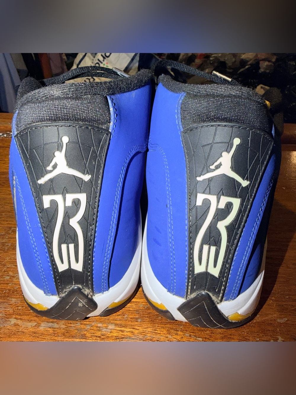 Size 11 - Air Jordan 14 Retro Laney - Picture 4 of 7